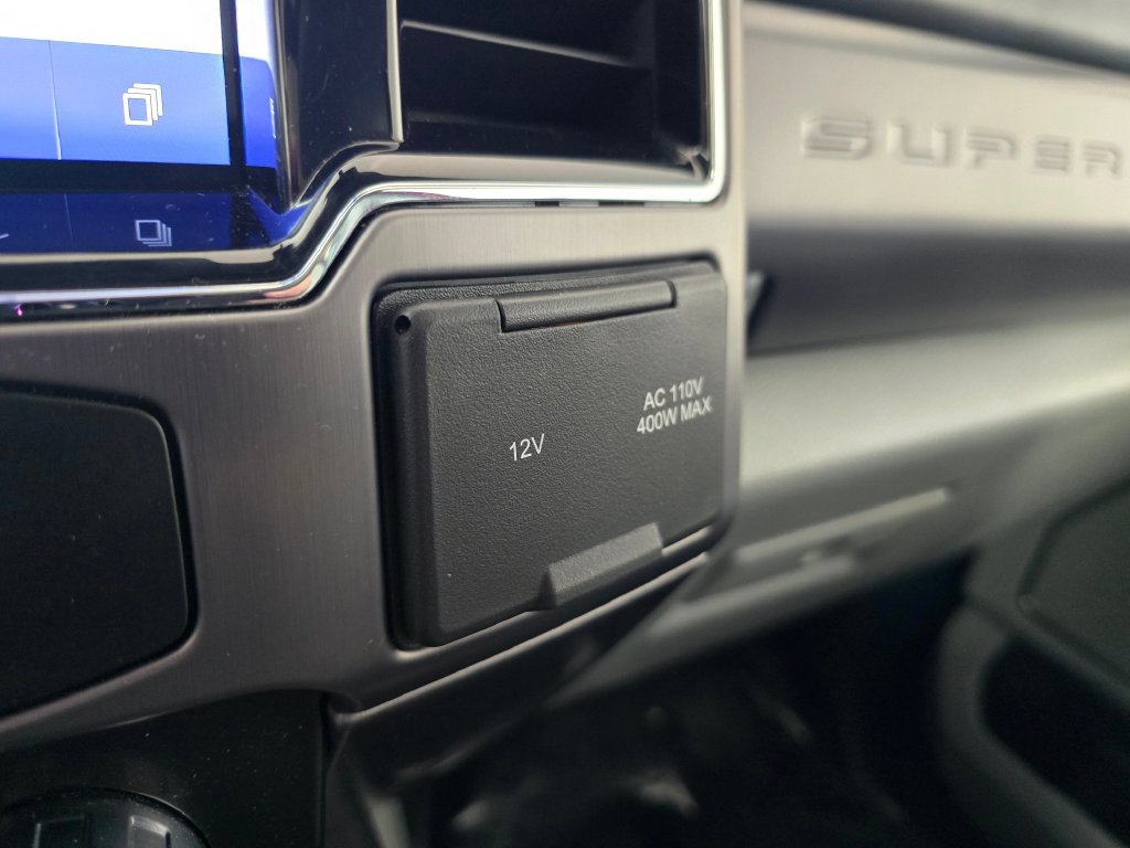 Used 2022 Ford F350 Limited AWD/4WD image 39
