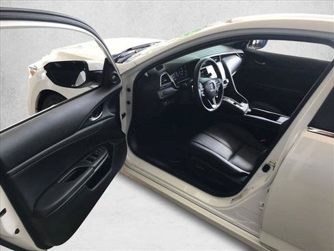 Used 2019 Honda Insight Touring image 12