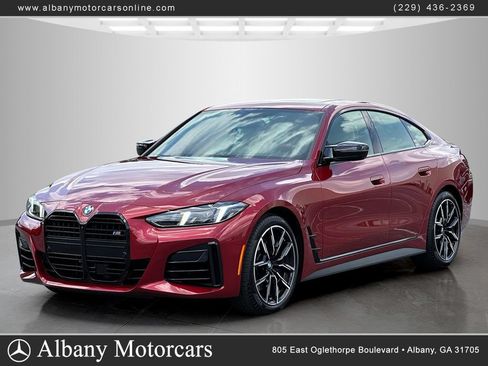 Used 2026 BMW M440i RWD image 1