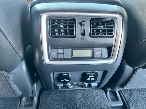 Used 2015 INFINITI QX60 FWD w/ Deluxe Touring Package image 31