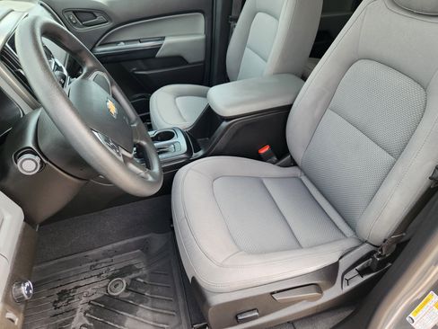 Used 2022 Chevrolet Colorado W/T w/ WT Convenience Package RWD image 13
