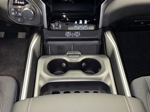 New 2026 RAM 1500 4x4 Crew Cab image 22