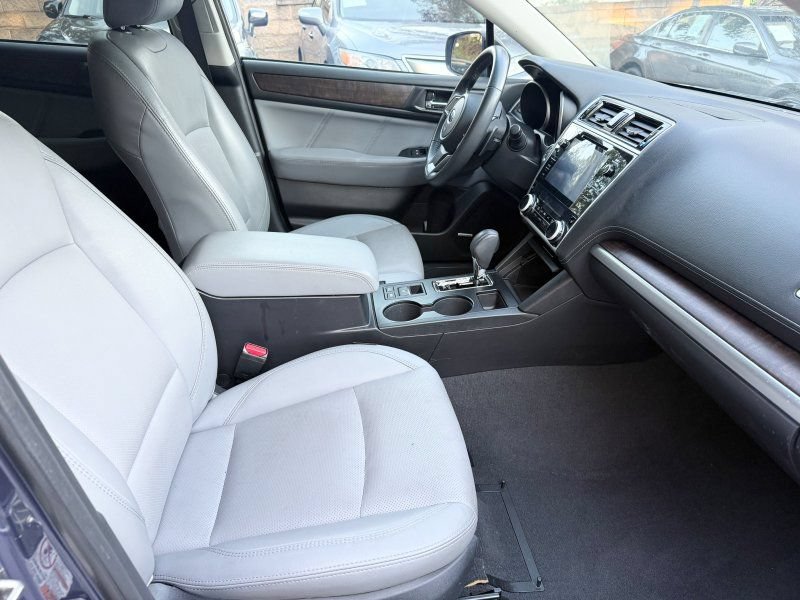 Used 2018 Subaru Outback 2.5i Limited AWD/4WD image 21