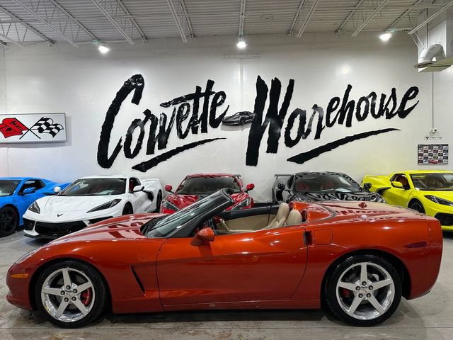 Used 2005 Chevrolet Corvette Convertible w/ Preferred Equipment Group RWD image 2