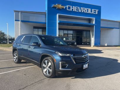 Certified 2023 Chevrolet Traverse LT w/ LT Premium Package