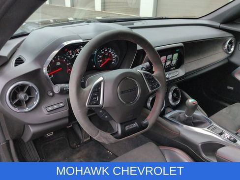 Used 2017 Chevrolet Camaro ZL1 RWD image 11