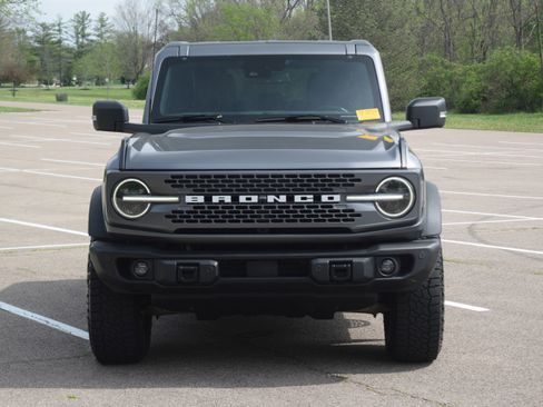 Used 2022 Ford Bronco Badlands image 19