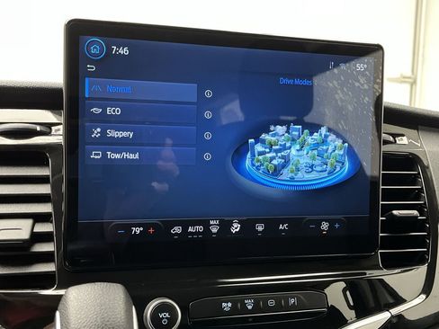 Used 2024 Ford Transit 350 XLT image 16