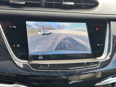 Certified 2025 Cadillac XT6 Premium Luxury image 22