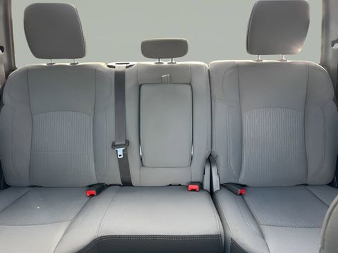 Used 2023 RAM 2500 Big Horn w/ Level 1 Equipment Group image 11