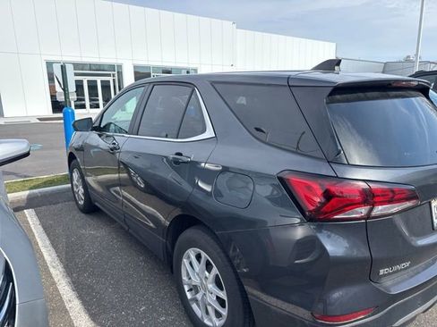 Used 2023 Chevrolet Equinox LT image 4