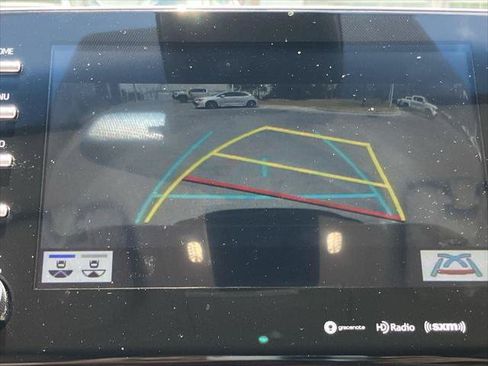 Certified 2021 Toyota Avalon XLE FWD image 11