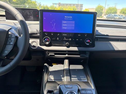 New 2026 Toyota C-HR AWD/4WD image 19