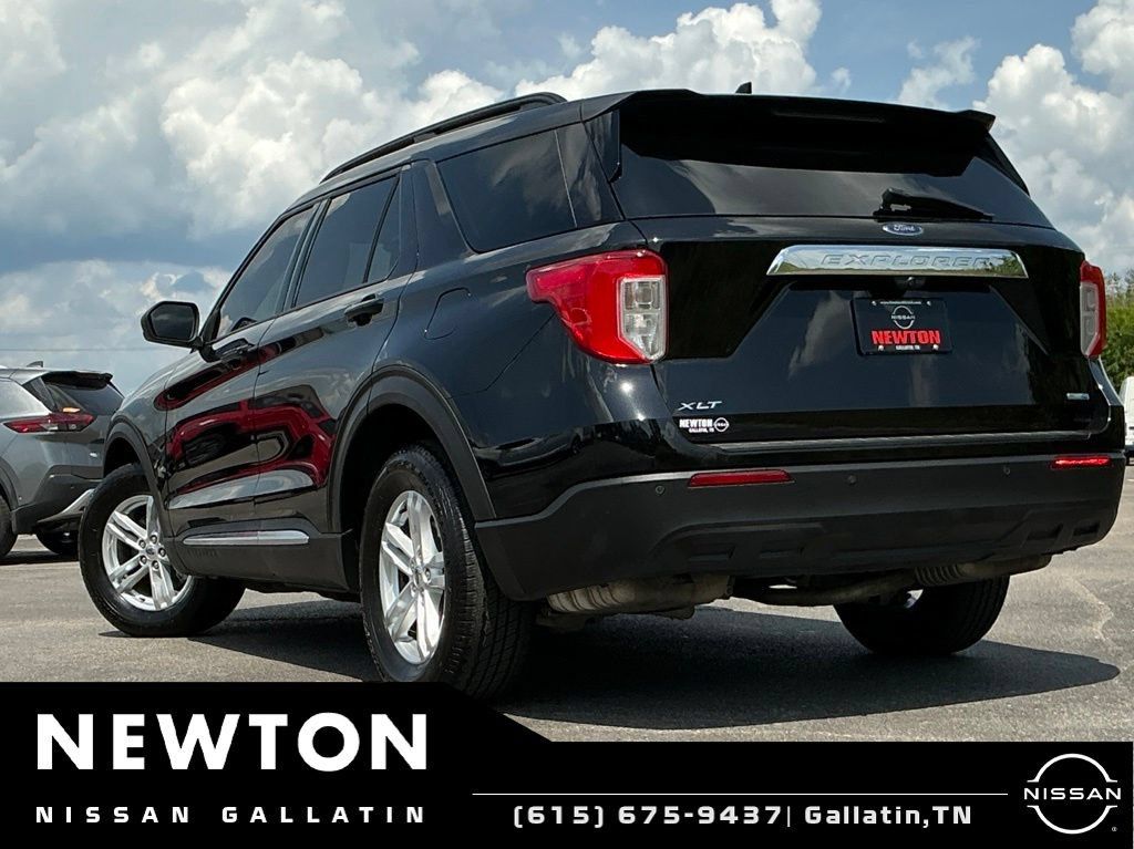 Used 2020 Ford Explorer XLT w/ Comfort Package AWD/4WD image 23
