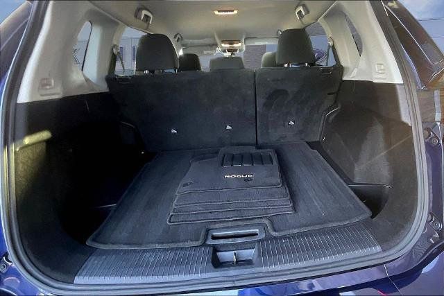 Used 2025 Nissan Rogue SV FWD image 25