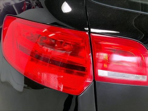 Used 2010 Audi A3 2.0T Premium image 29