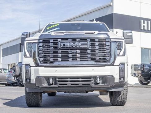 Used 2024 GMC Sierra 2500 Denali Ultimate AWD/4WD image 33