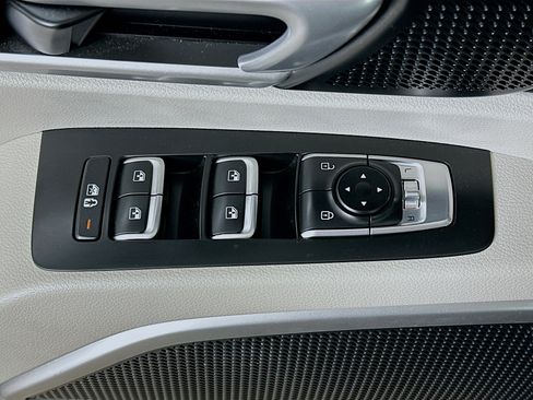 Used 2020 Kia Telluride S FWD image 15