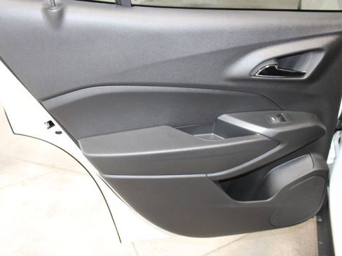 New 2026 Chevrolet Trax ACTIV image 18