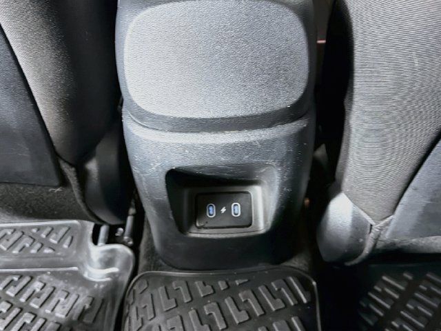 Used 2025 Hyundai Elantra Sport FWD image 29