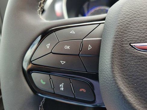 New 2026 Chrysler Pacifica Select image 18