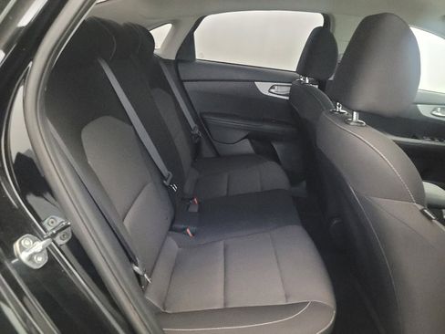 Used 2024 Kia Forte LXS FWD image 19