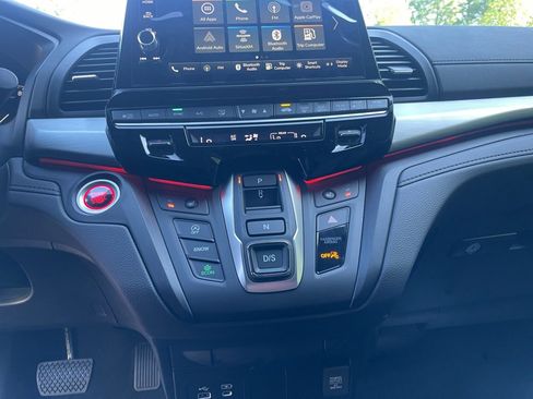 New 2026 Honda Odyssey Sport-L image 18