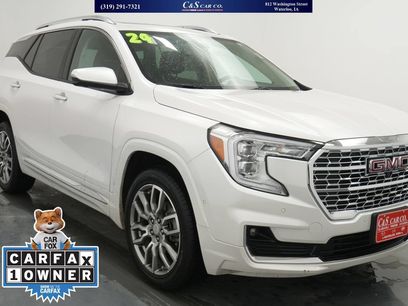 Used 2024 GMC Terrain Denali w/ Denali Premium Package