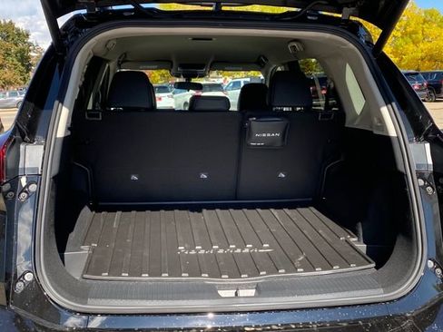 New 2026 Nissan Rogue SV image 23