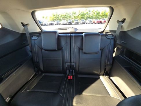 Used 2023 Volkswagen Atlas SEL image 28