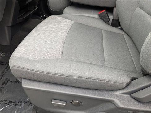 New 2026 Ford F250 XLT w/ FX4 Off-Road Package image 4