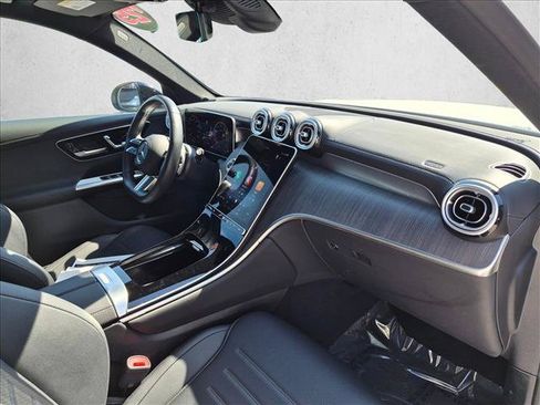 Certified 2025 Mercedes-Benz GLC 300 4MATIC image 22