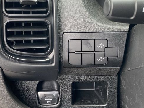 New 2024 RAM ProMaster 3500 image 25