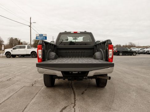 Used 2022 Ford F350 XL w/ STX Appearance Package image 5