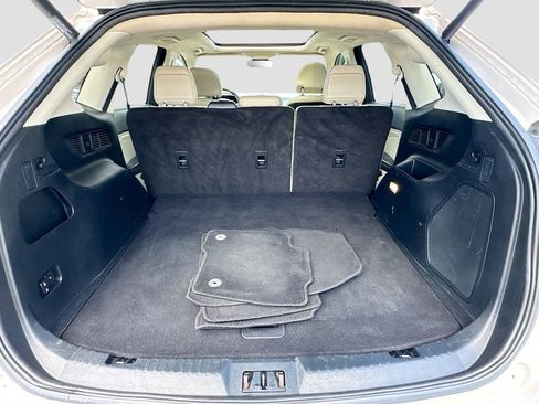 Used 2019 Ford Edge Titanium w/ Equipment Group 301A FWD image 29