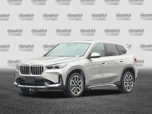 Certified 2025 BMW X1 xDrive28i w/ Premium Package image 9