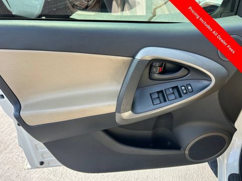 Used 2010 Toyota RAV4 Limited FWD image 4