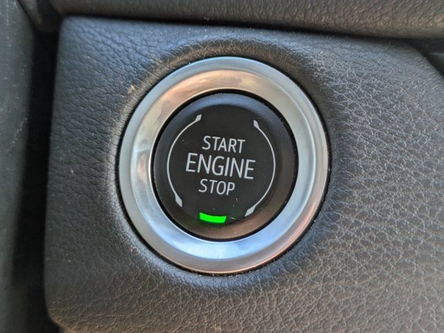 Used 2024 Cadillac XT4 Premium Luxury AWD/4WD image 34