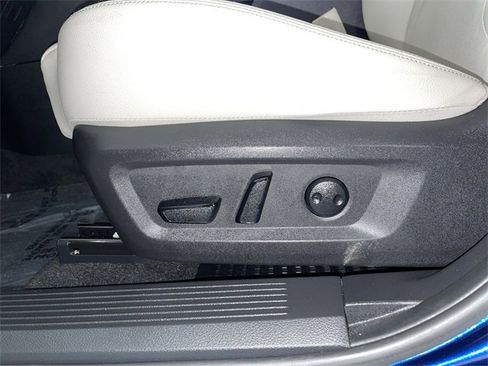 Certified 2024 Nissan Rogue SL image 23