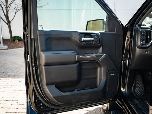 Used 2020 Chevrolet Silverado 1500 LTZ w/ LTZ Premium Package image 25