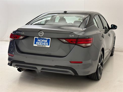 Used 2023 Nissan Sentra SR image 9