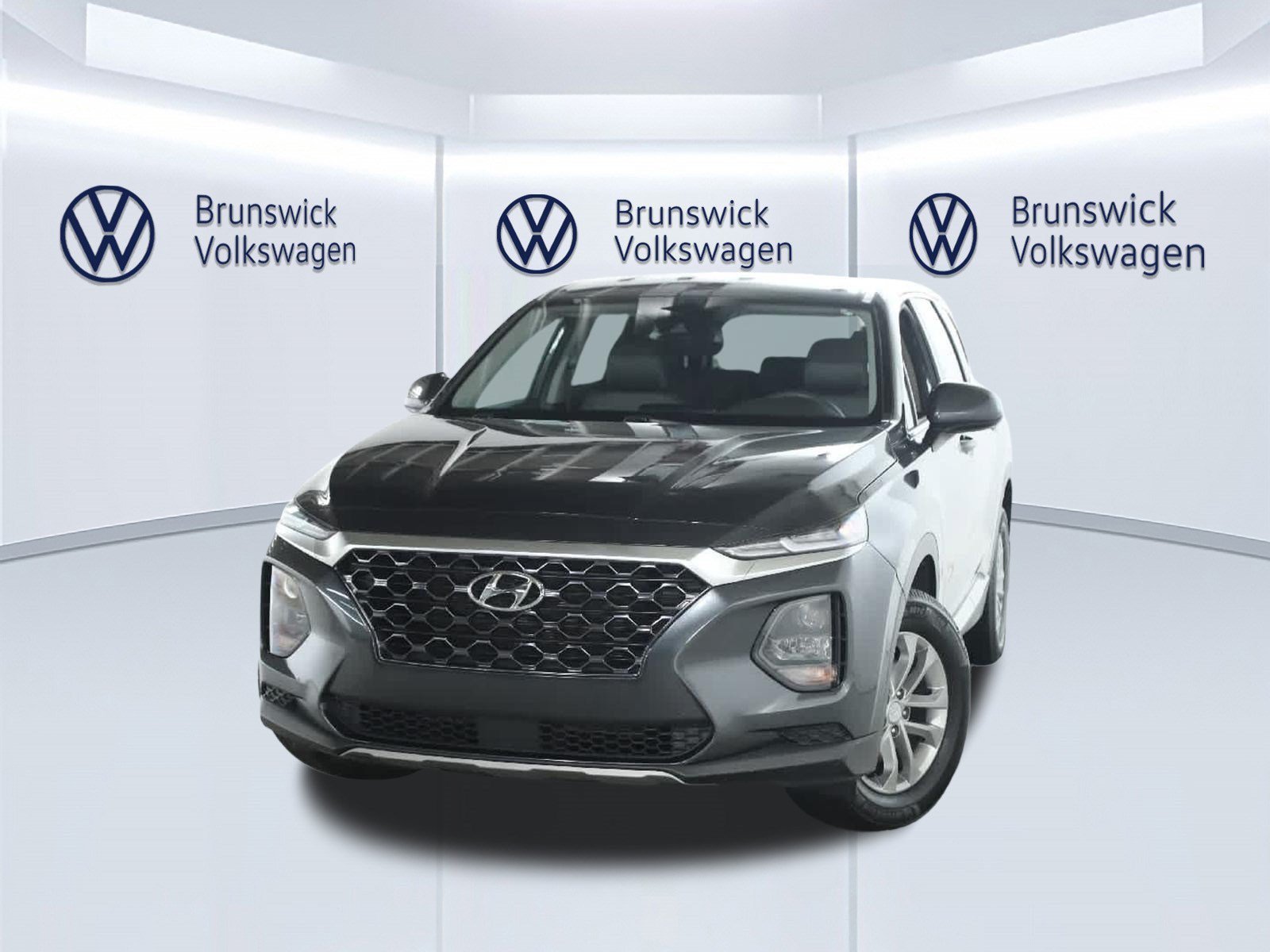Used 2020 Hyundai Santa Fe SE FWD image 3