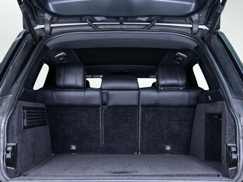 Used 2017 Land Rover Range Rover HSE image 8