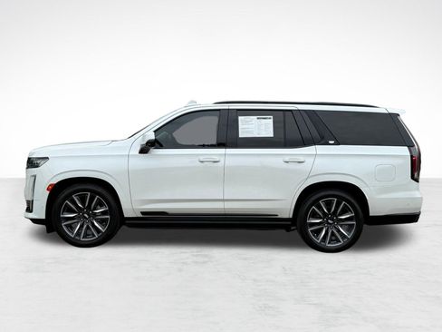 Used 2022 Cadillac Escalade Sport Platinum AWD/4WD image 2