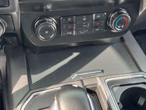 Used 2019 Ford F150 XLT w/ Equipment Group 302A Luxury AWD/4WD image 16