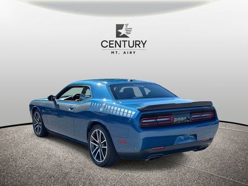 Used 2023 Dodge Challenger R/T image 4