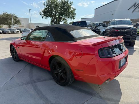 Used 2014 Ford Mustang GT Premium w/ Electronics Package RWD image 2