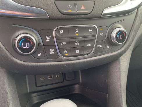 Certified 2023 Chevrolet Equinox LT AWD/4WD image 20