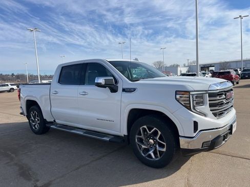 Used 2024 GMC Sierra 1500 SLT w/ SLT Premium Plus Package image 1