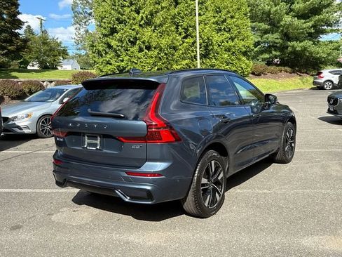 Used 2026 Volvo XC60 B5 Plus w/ Climate Package AWD/4WD image 4